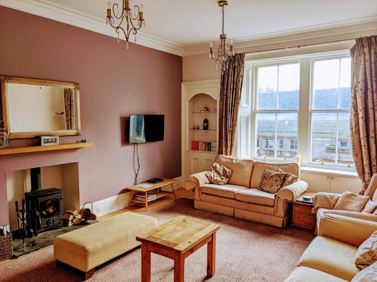 Huge 4 Bed Apt - Perfect Base To Explore The Borders Джедборо Екстер'єр фото