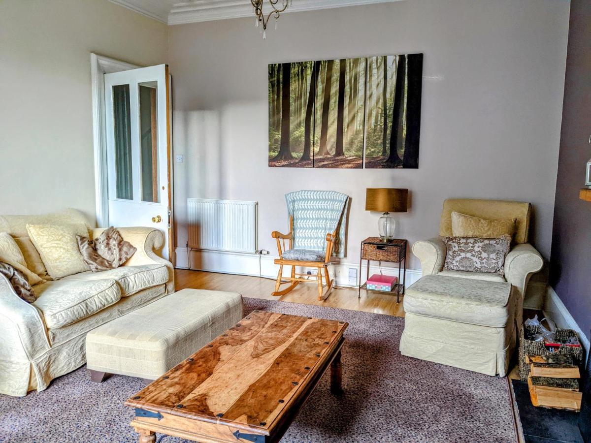 Huge 4 Bed Apt - Perfect Base To Explore The Borders Джедборо Екстер'єр фото